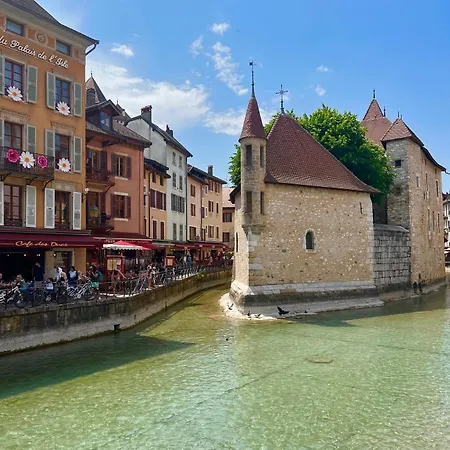 Naila's Lejlighed Annecy